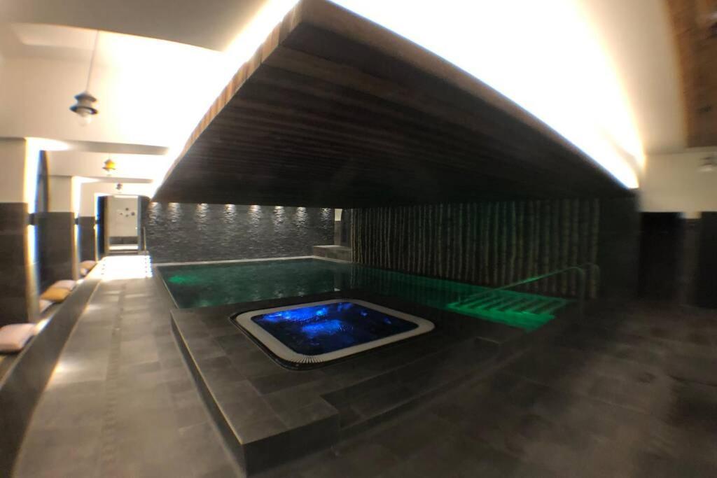 Chic Appart 6 Pers Dans Residence Luxueuse "La Cordee" Wellness Gym Piscine Ouvert Et Teletravail 샤모니 외부 사진